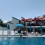 Deyanira *