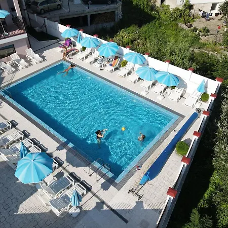 Hotel Deyanira