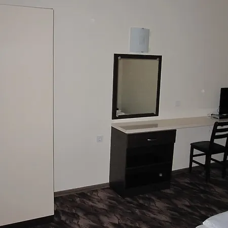 Hotel Deyanira *