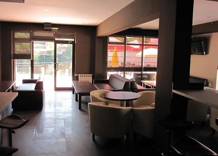 Deyanira מלון Gorno Dryanovo