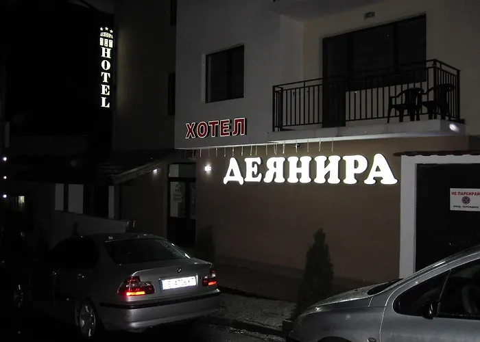 Deyanira מלון *